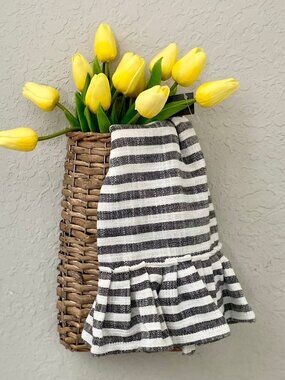 Set/9 Yellow Real-Touch Tulip Stems